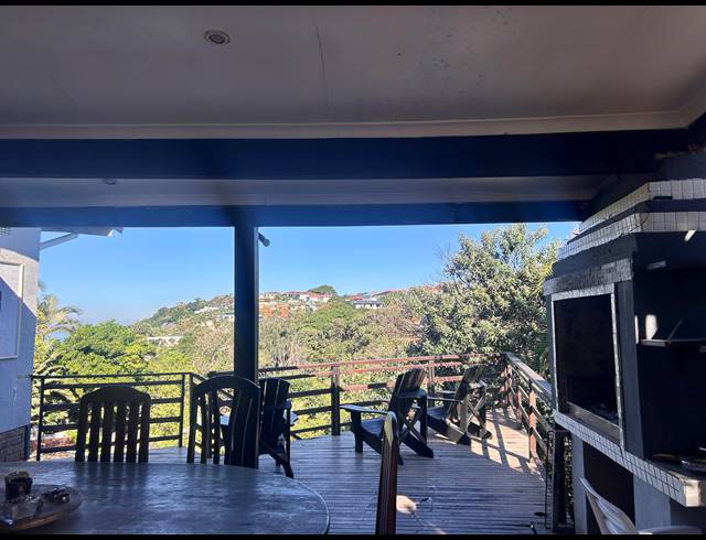 4 BEDROOM HOUSE FOR SALE IN SHEFFIELD BEACH